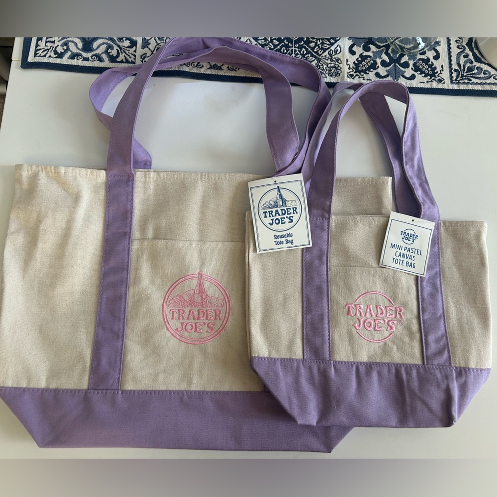Trader Joe’s Lavender Trim Canvas Totes Bag set